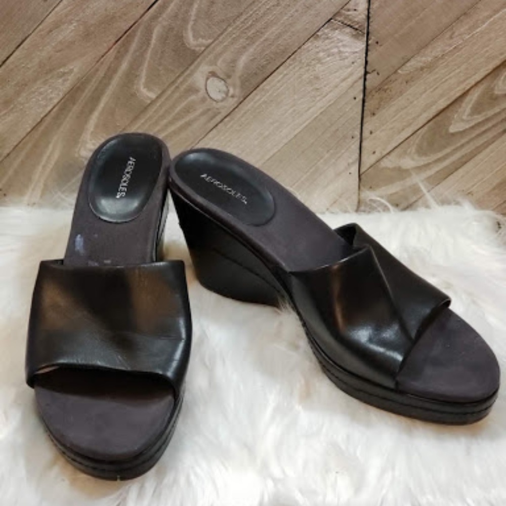 Aerosole Leather Wedge Sandal